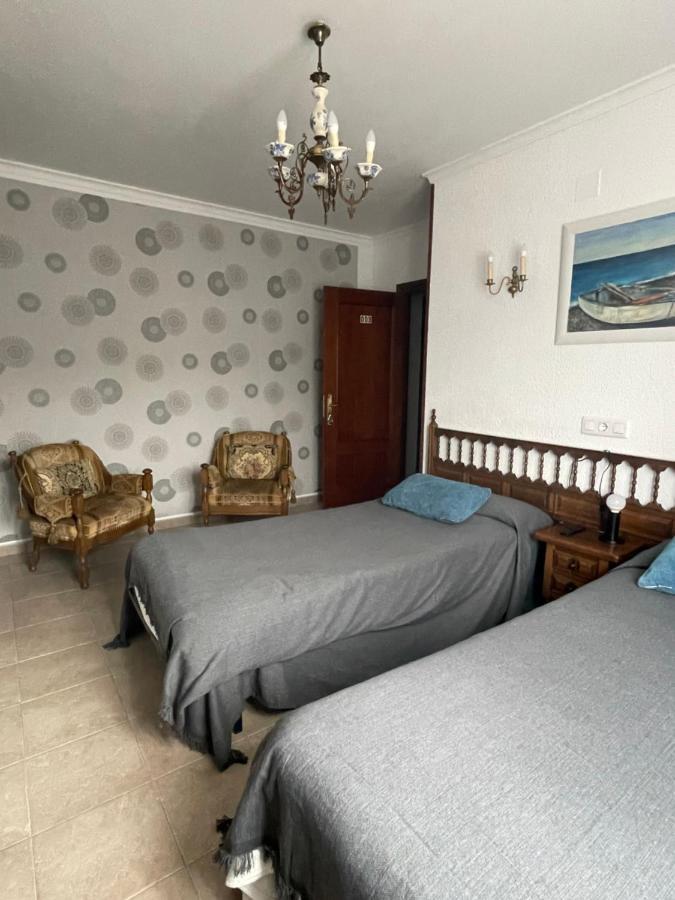 Hostel Arenos Velilla del Rio Carrion ภายนอก รูปภาพ